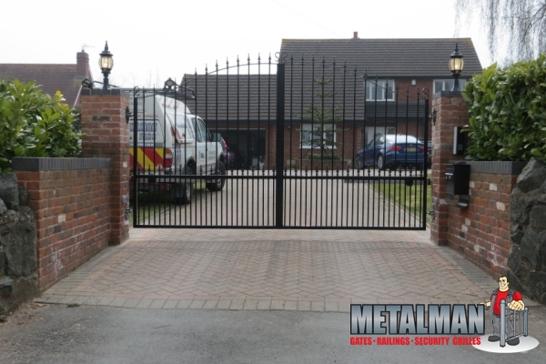 Double swing automated gate