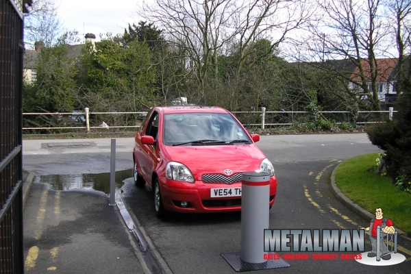 Sea UK Ltd Raising bollard