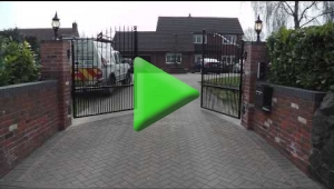 Metalman Fabs double automated gate install